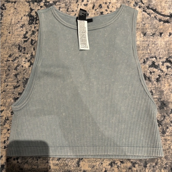 Forever 21 tank top brand new size medium - Picture 3 of 3